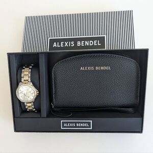 Alexis Bendel Analog Two-Tone Silver Gold Tone Crystal 38 mm Watch & Wallet